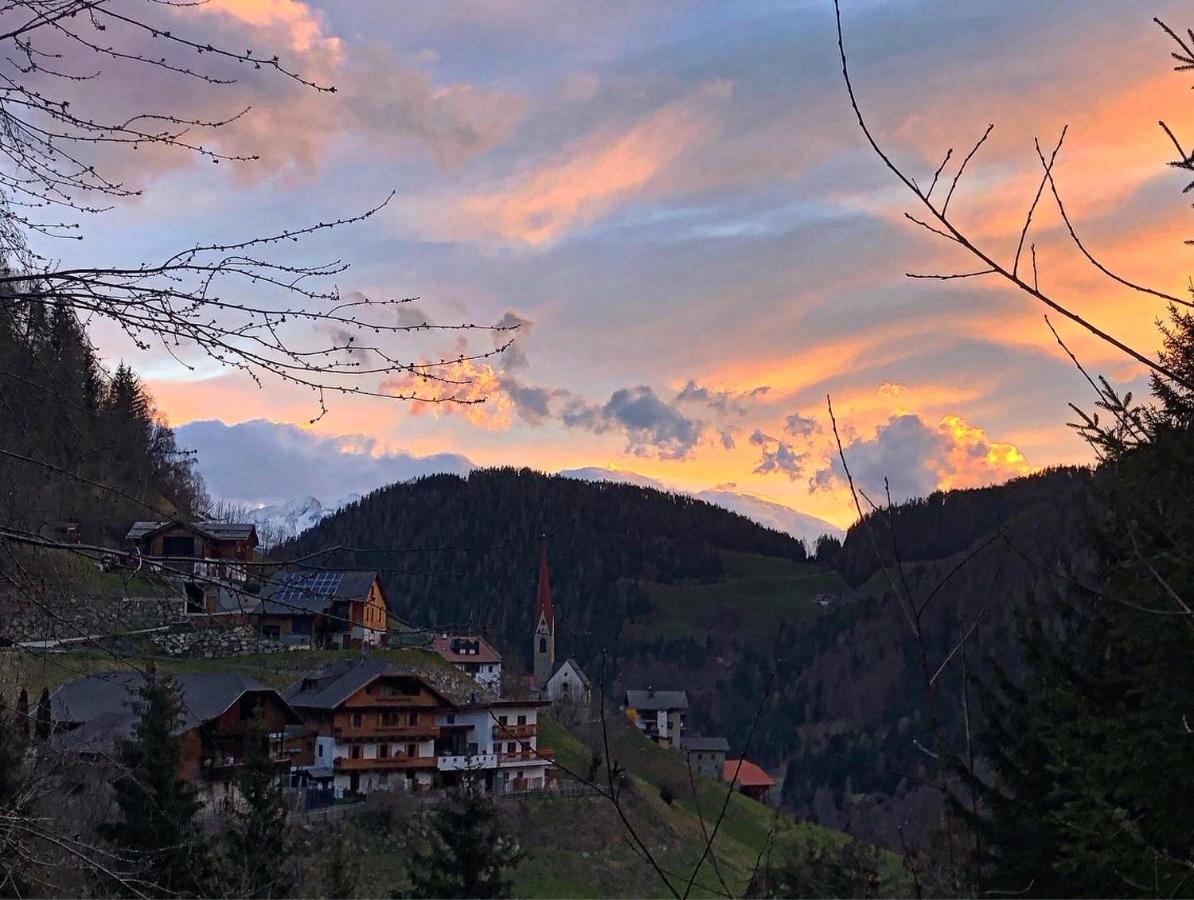 Thalerhof Lägenhet San Lorenzo di Sebato Exteriör bild