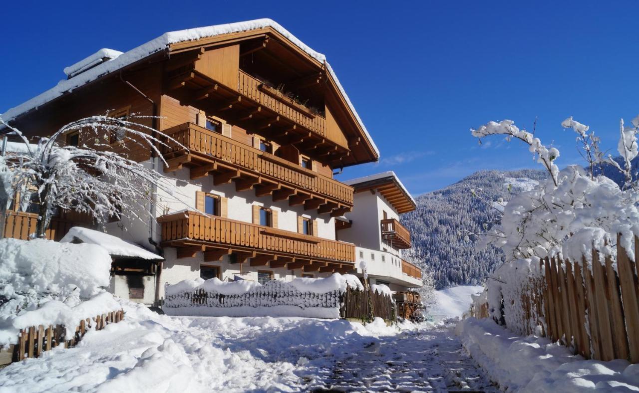 Thalerhof Lägenhet San Lorenzo di Sebato Exteriör bild